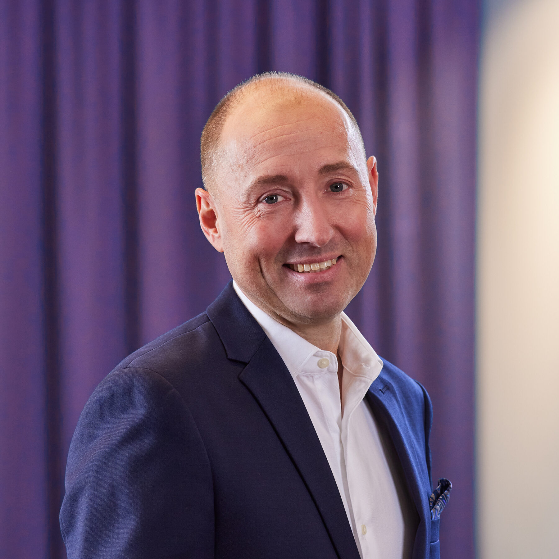 Carl-Fredrik Rindebro, CFO